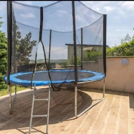 Maison Confortable Avec Jardin A Дом отдыха *