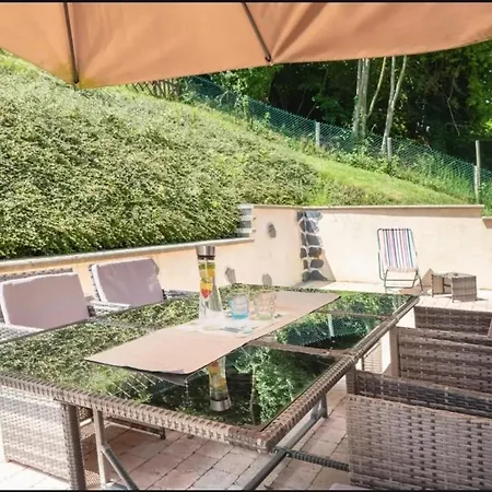 Дом отдыха Maison Confortable Avec Jardin A